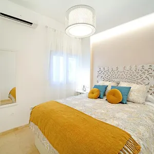 https://mlaga-historical-centre-luxury-apartment.1costadelsol.com