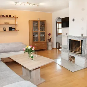 https://chiemsee-comfort-bungalow-mit-garten.com-bavaria.com