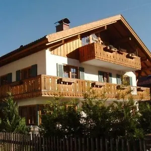https://alpenfreund.com-bavaria.com